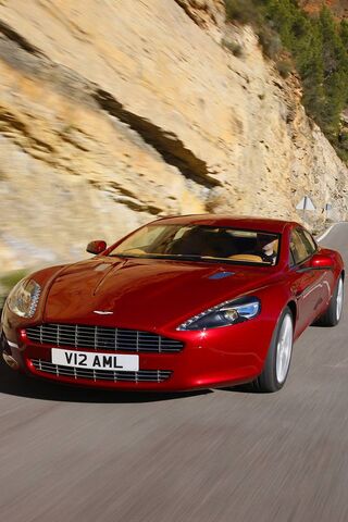 Aston Martin Rapide: The Epitome of Luxury and Speed 🚗✨