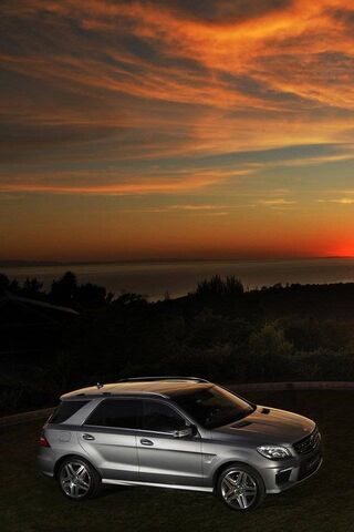 Ml63 Amg Wallpaper - Download to your mobile from PHONEKY