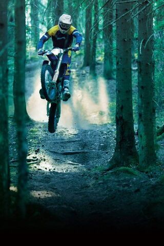 Thrill of the Trail: Mo..