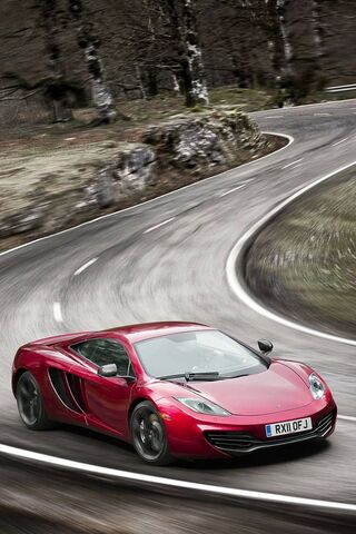 McLaren Marvel: The Art of Speed 🚗💨