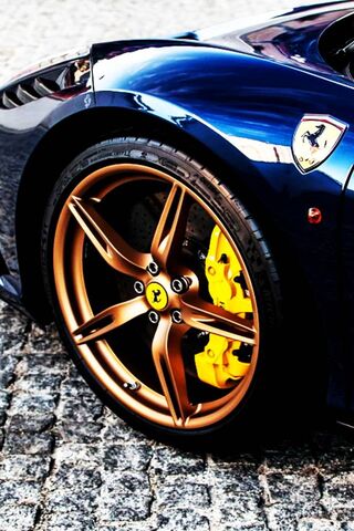 Ferrari Elegance: A Clo..