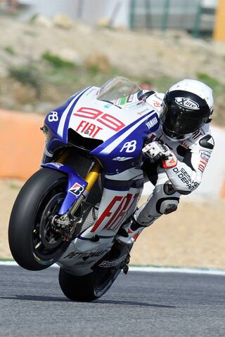 Nolan's Thrill Ride: The Art of Motorcycle Racing 🏍️💨