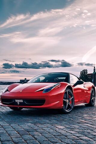 Ferrari 458 Italia: The Epitome of Italian Elegance 🚗🇮🇹