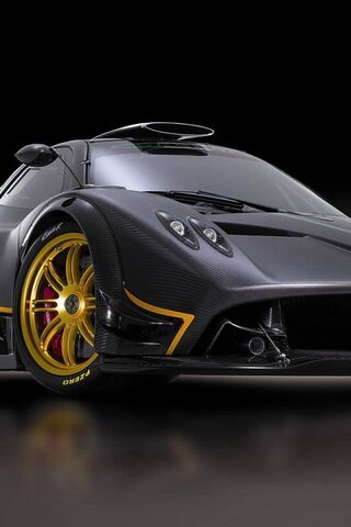 The Beast Unleashed: Pagani Zonda
