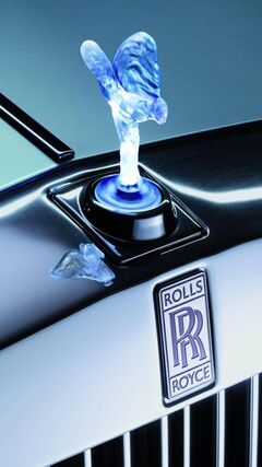 Với Logo Rolls Royce Hd Ảnh nền, bạn sẽ thấy được sự đẳng cấp và sang trọng từ chữ và hình ảnh của Rolls Royce, hãy tải ngay để sở hữu ảnh nền đẳng cấp này.
