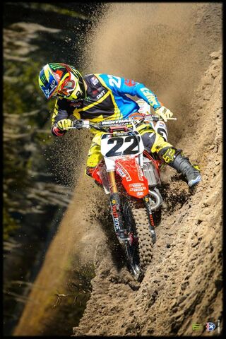 Chad Reed: The Dirt Bike Dynamo 🏍️💨