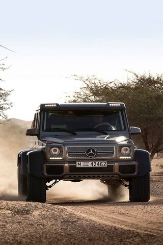 Mercedes G63 6x6