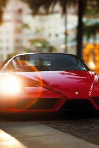 The Iconic Ferrari Enzo: A Masterpiece of Speed and Style 🚗✨