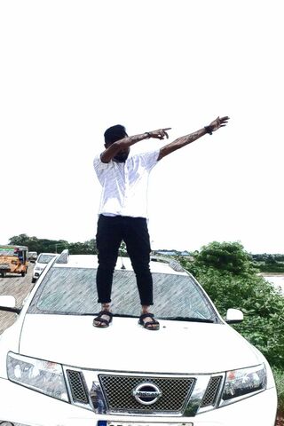 Daring Dub: A Bold Statement on Wheels 🚗✨