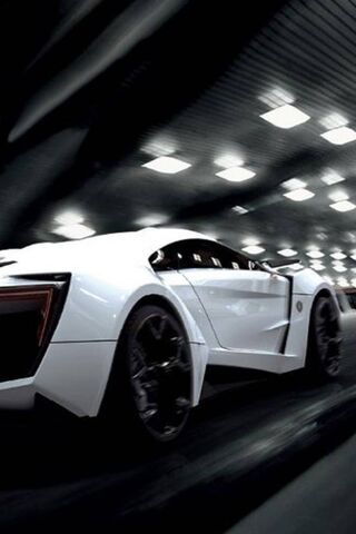 Lykan Hypersport: The Pinnacle of Luxury and Speed 🚗💨