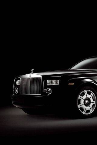 Elegance on Wheels: The Rolls-Royce Experience