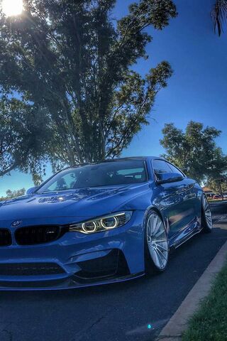 The Thrill of the BMW M4: A Masterpiece on Wheels 🚗💨