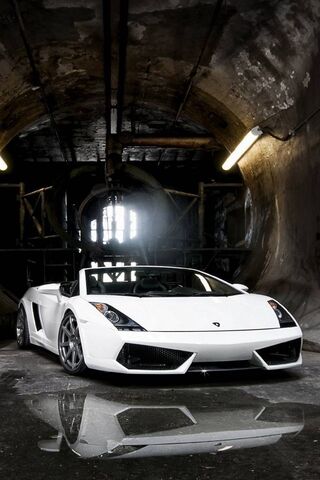 Lambo Gallardo: The Icon of Italian Speed 🚗💨