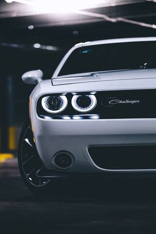 Challenger Srt