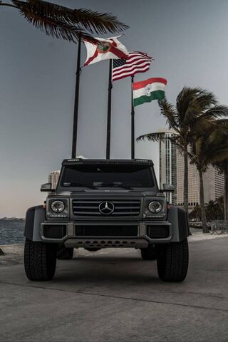 The Iconic Mercedes G Klasse: A Symbol of Luxury and Adventure 🚙✨
