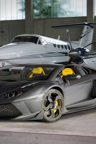 Lambo Carbon: The Ultimate Luxury Duo