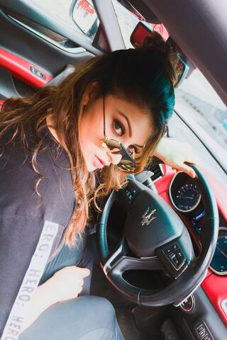 Urvashi: The Glamorous Drive