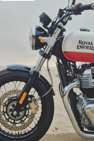 Royal Enfield Interceptor 650 Blacked Out: Image Gallery - BikeWale