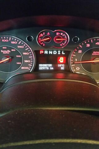 Pontiac Dashboard: A Glimpse of Performance 🚗✨