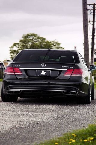 Power Meets Elegance: The Mercedes E63 AMG