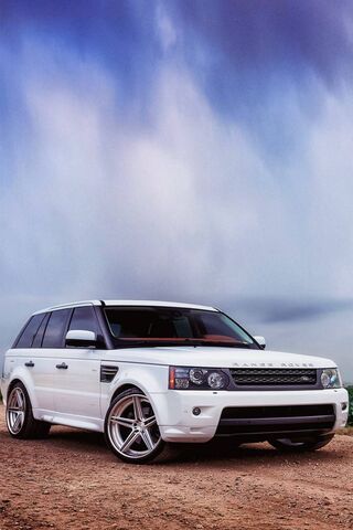 White Land Rover