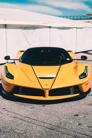 The Golden Beast: LaFerrari in Yellow 🏎️✨