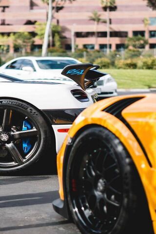 The Pinnacle of Speed: Hypercars Unleashed 🚗💨