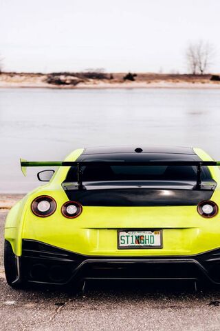 Gtr Highlighter: The Bold Beast on Wheels! 🚗💨