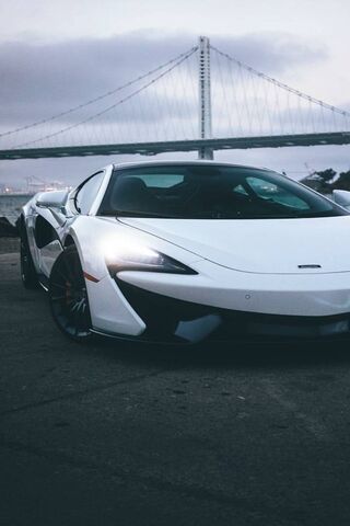 Elegance on Wheels: The McLaren 570S