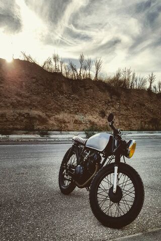 Cafe Racer