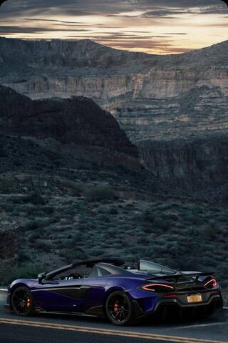 McLaren 600LT: The Ultimate Road Warrior 🏎️💨