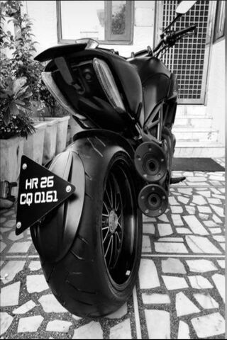 Ducati Diavelx: The Beast on Two Wheels 🏍️🔥