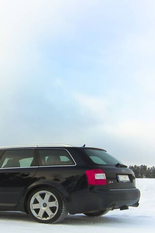 Audi S4 Avant: The Ultimate Winter Warrior ❄️🚗