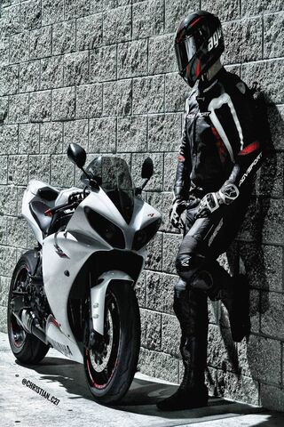 Rider's Edge: The Thril..