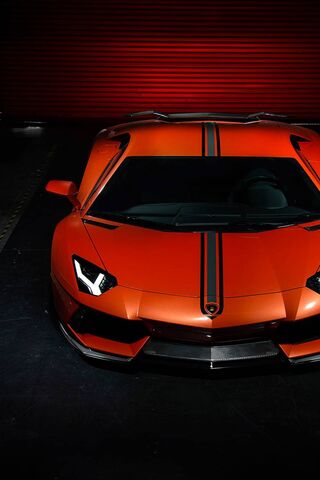 Lamborghini: The Apex o..