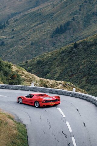 Ferrari F50: The Ultimate Driving Experience 🚗💨