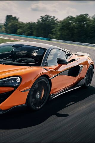 Unleashing Speed: The McLaren 600LT 🏎️💨