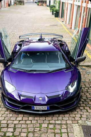 Majestic Purple Power: The Aventador SVJ