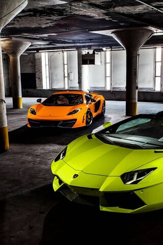 Vibrant Beasts: A Clash of Exotics 🏎️✨