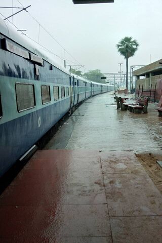 Rainy Day at the Train Platform 🚉☔