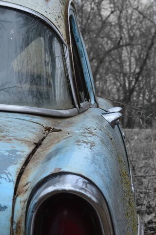 Rusty Elegance: The Old Buick's Story