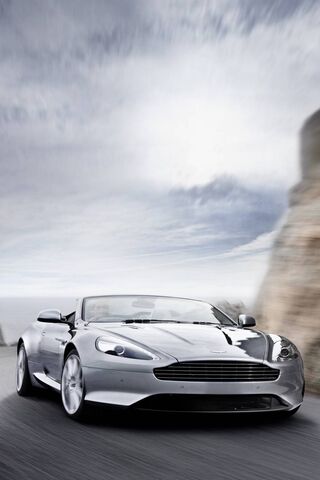 Aston Martin Virage: The Epitome of Elegance on Wheels 🚗✨