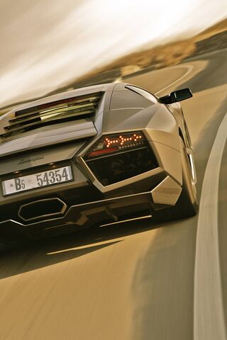 Lambo Reventón: The Ultimate Supercar Experience 🚗💨