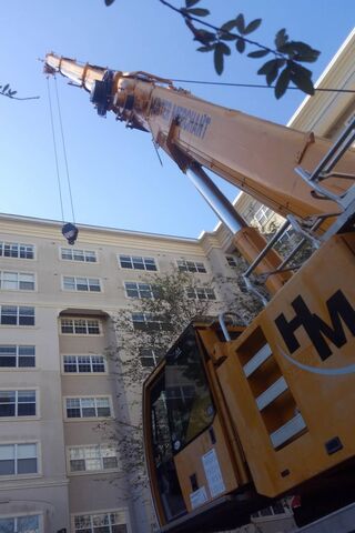 Lifting Heights: The Art of Crane and Rigging 🚧🏗️