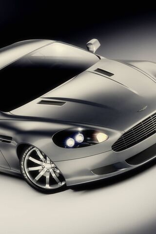 Elegance on Wheels: The Aston Martin DB9 🚗✨