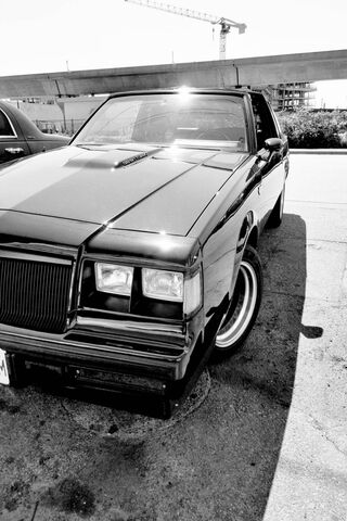 Classic Power: The Buick Grand National 🚗✨