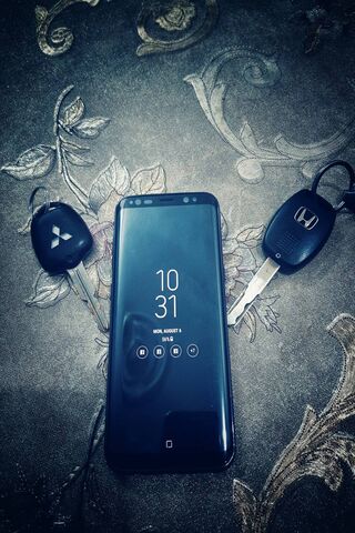 Midnight Essentials: A ..