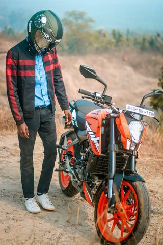 Riding the Thrill: Ak Duke200 Adventure 🏍️✨