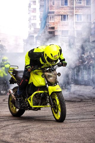 Thrilling Yellow Stunt Show! 🏍️💨