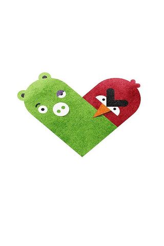 Love and Rivalry: The Heart of Angry Birds 💚❤️
